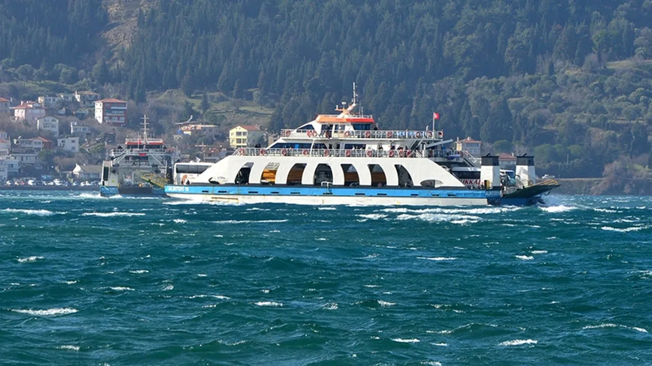 Bozcaada ve Gökçeada feribot seferlerine düzenleme! İptaller var
