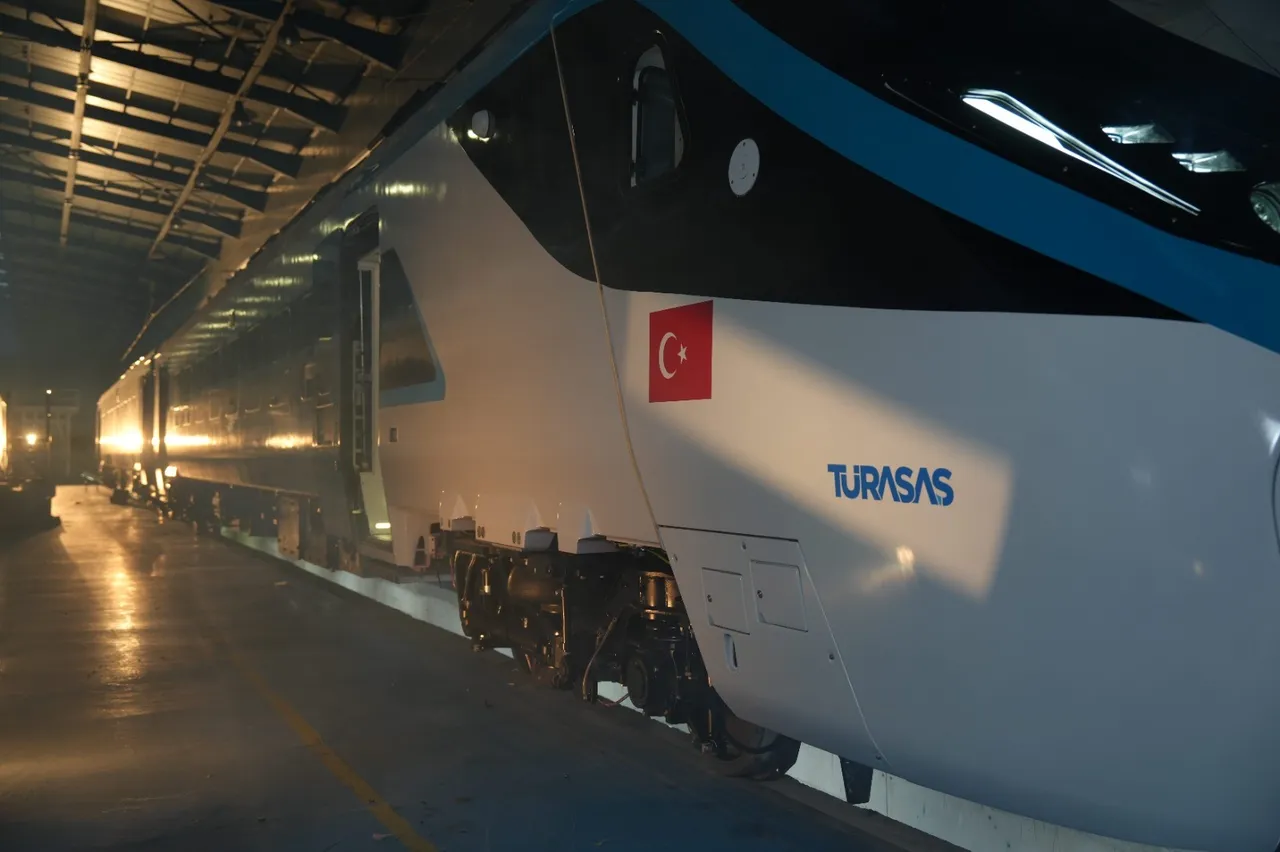 Milli Elektrikli Hızlı Tren ne zaman raylara inecek? Tarih belli oldu