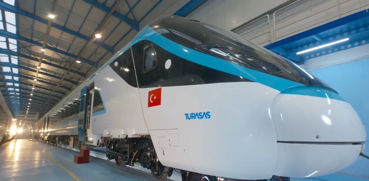Milli Elektrikli Hızlı Tren ne zaman raylara inecek? Tarih belli oldu