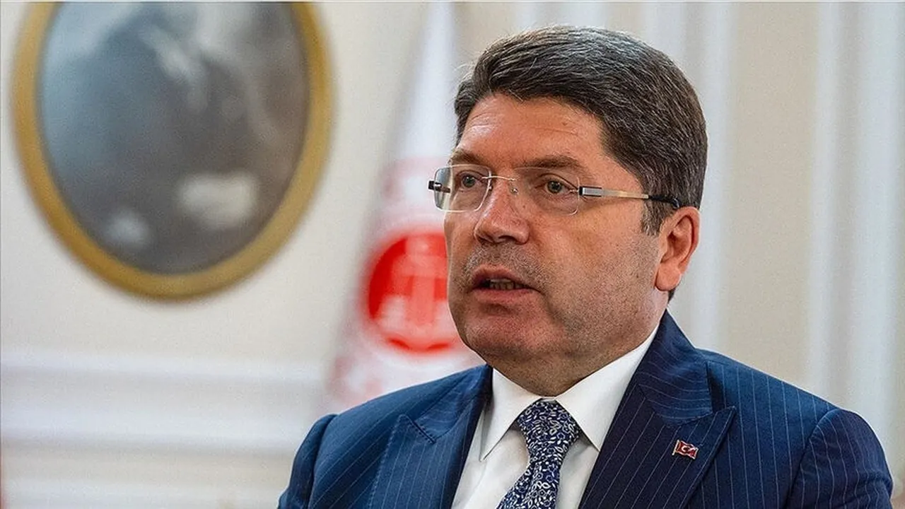 Adalet Bakanı Yılmaz Tunç