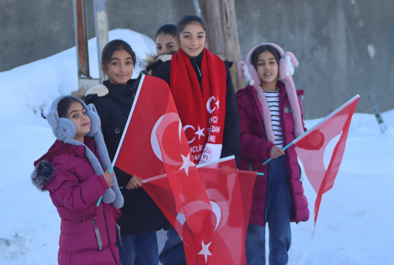 Sarıkamış Harekatı'nın 111. yılında duygulandıran vefa! Yüzlerce kişi şehitler için yürüdü 