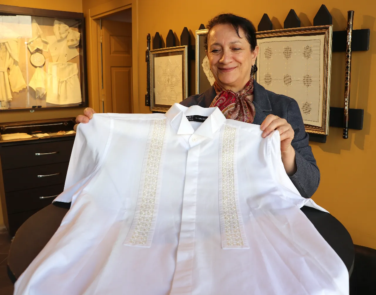 UNESCO tescilli  Antep işi nakışı  modern tasarımlarla geleceğe taşınıyor