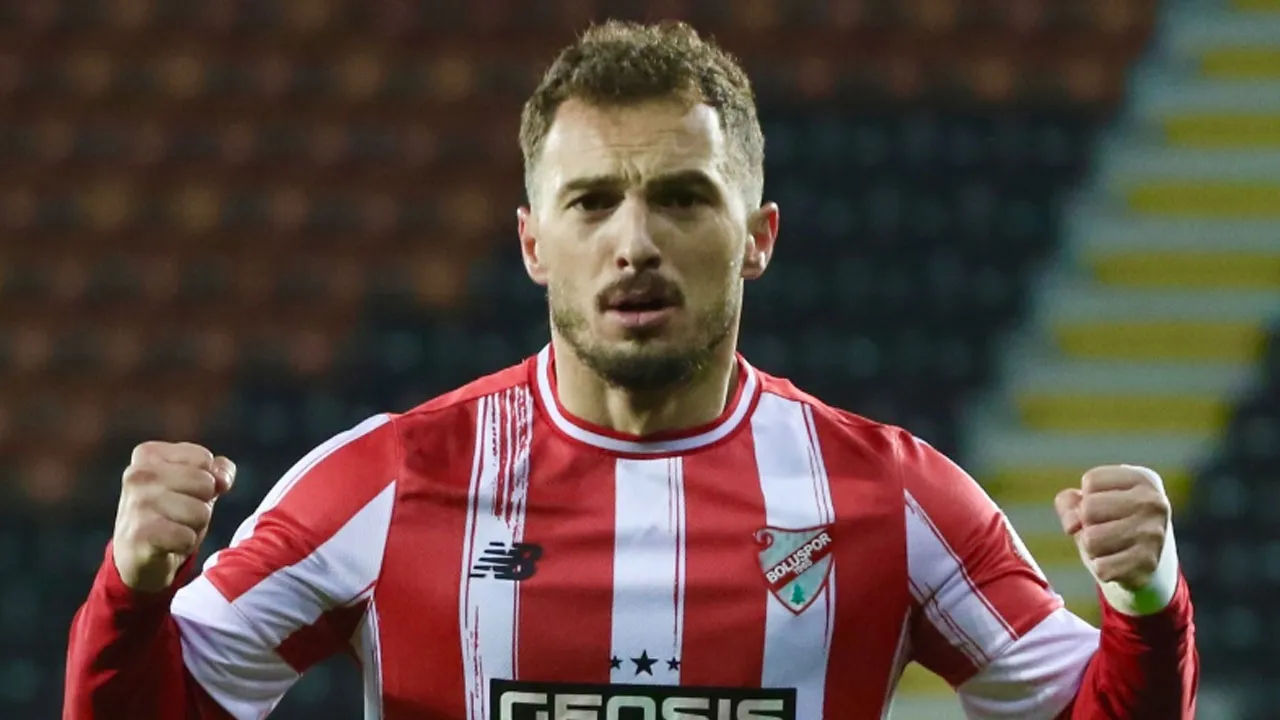 Amed Sportif Faaliyetler, Kosovalı golcüyü transfer etti