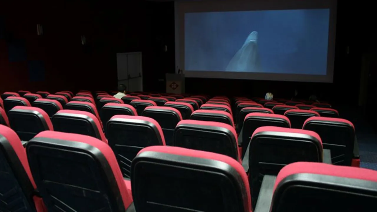 Filmlerin vizyon süresi 17 güne mi düşüyor? Sinemalara 'dinamit'