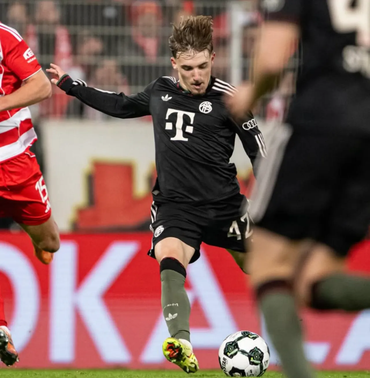 Lennart Karl kimdir, kaç yaşında, hangi takımda oynuyor? Ünlü futbolcunun hayatı ve kariyeri gündeme geldi