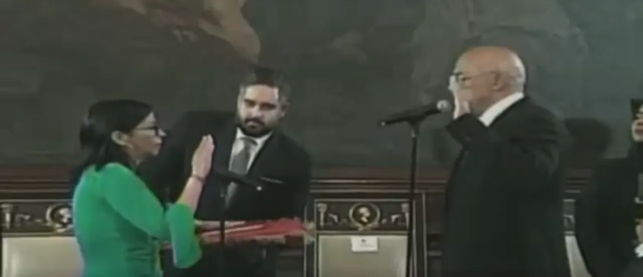 Maduro'yu teslim mi ettiler? Venezuela'nın yeni yönetiminde sır üçlü