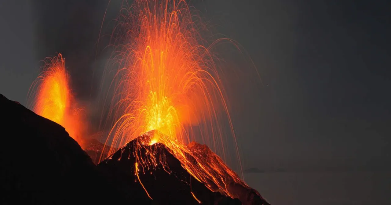 Türkiye için korkutan senaryo! Volkan patlarsa 30 kilometrelik tsunami gelecek: İtalya'dan korkutan uyarı geldi!