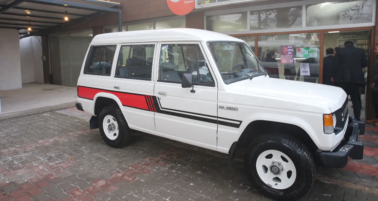 4 ayda yenilendi! Efsane Valinin oğlu, 45 yıl sonra babasının aracıyla geri döndü