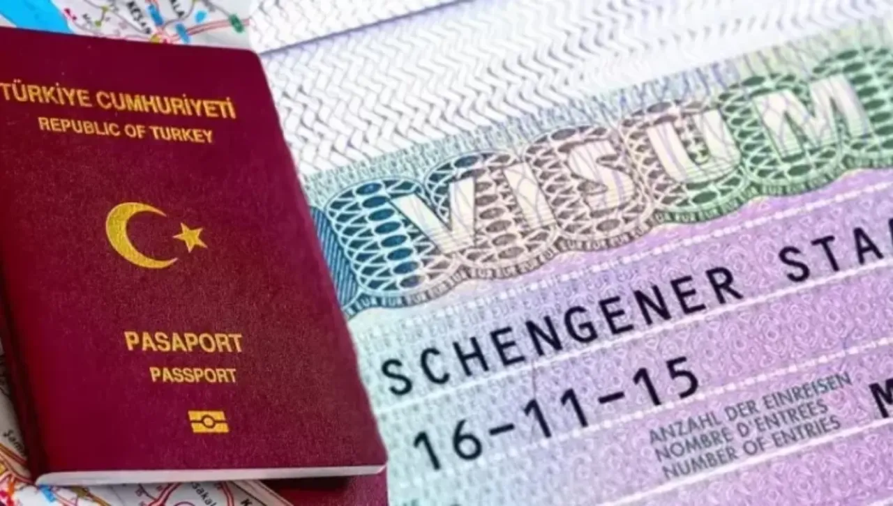 AB’den Balkan ülkesine Türkiye için vize baskısı! 