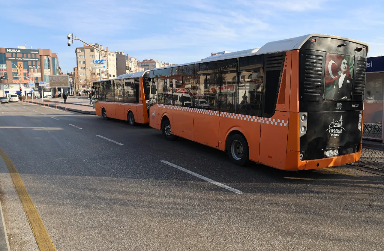 Bir ilde daha şehir içi ulaşıma zam! Kırşehirde tam biniş ücreti 25 TL oldu