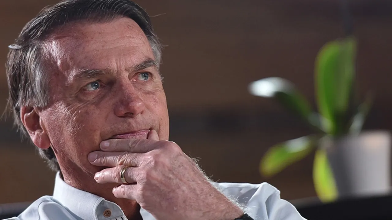 Cezaevindeki Bolsonaro hastaneye kaldırılıyor