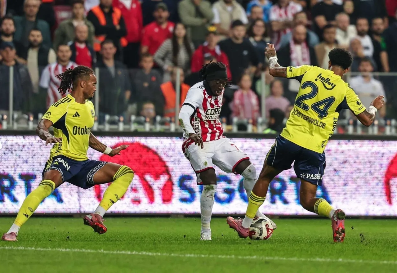 Fenerbahçe Samsunspor maçı hangi kanalda, nereden izlenir? Şifresiz yayınlanacak!