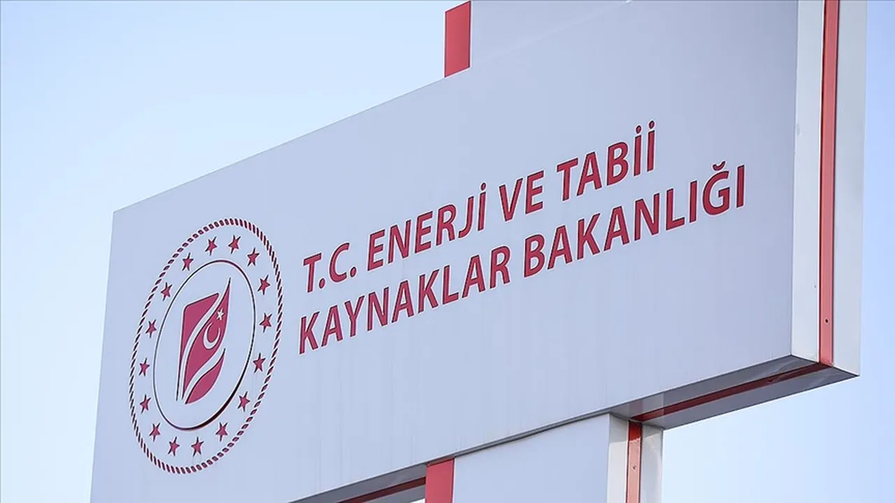 Hatayda günlerdir süren elektrik kesintileriyle ilgili açıklama! Elektrikler ne zaman gelecek?