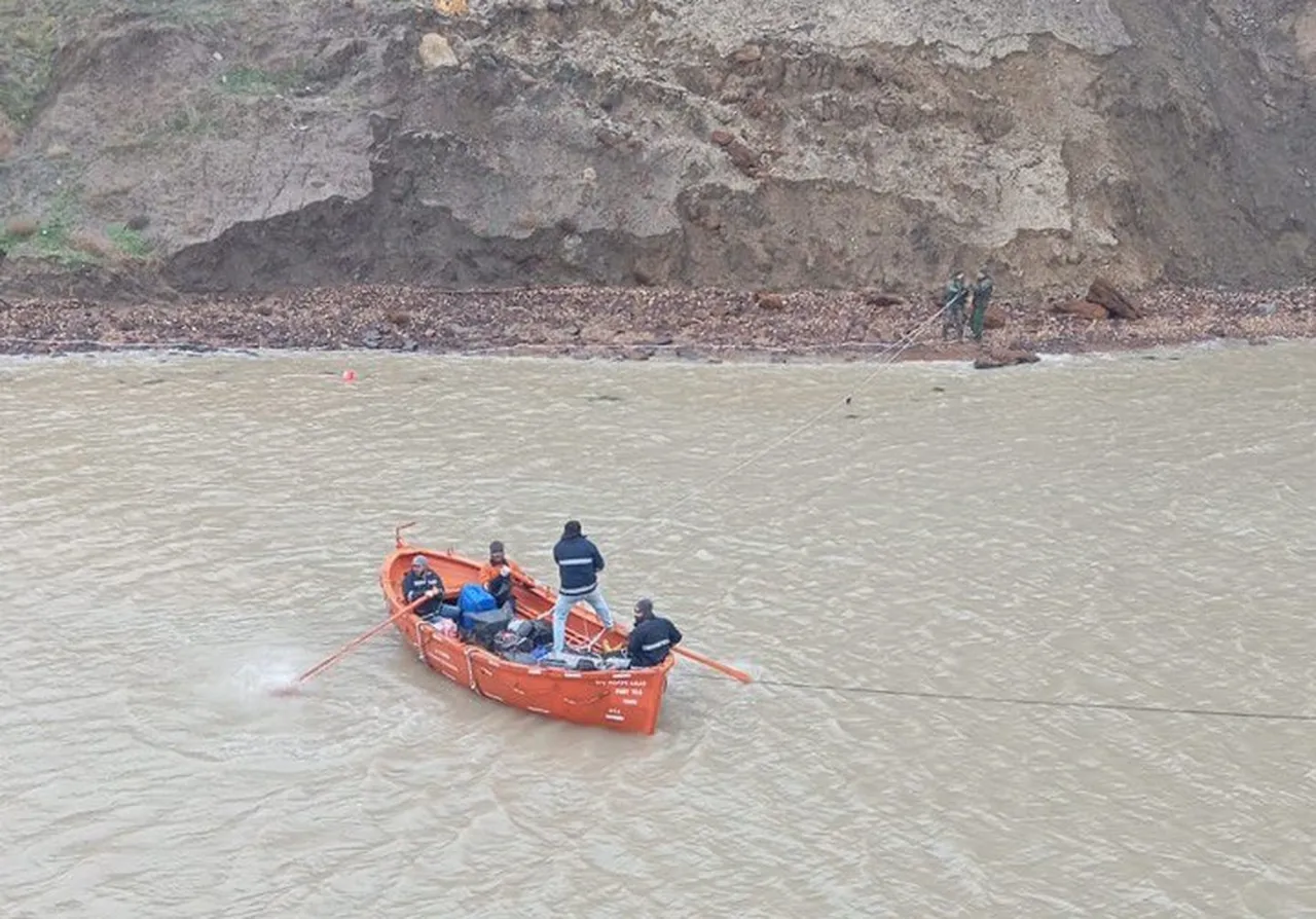 Gemiden ayrılan mürettebat