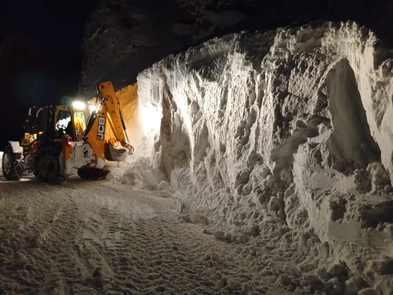 Meteoroloji 6 ili uyardı! Çığ düşme riski var