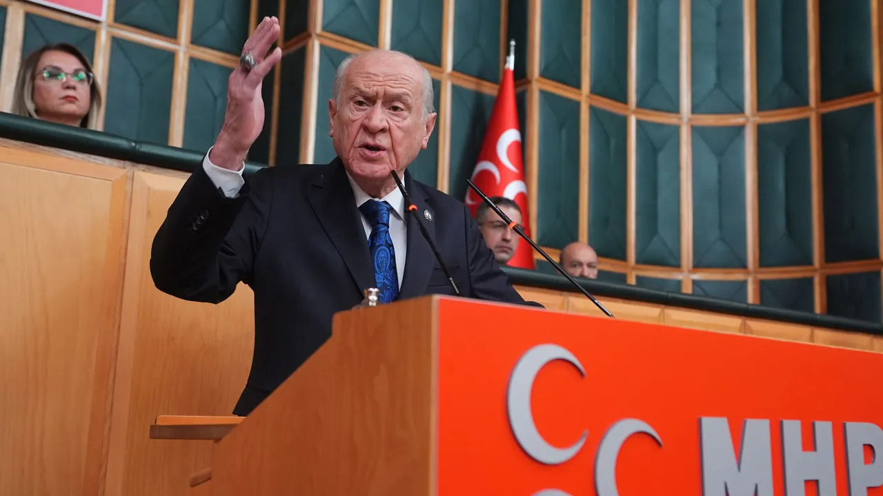 Bahçeli'den 'Venezuela' açıklaması: 15 Temmuz'a benziyor