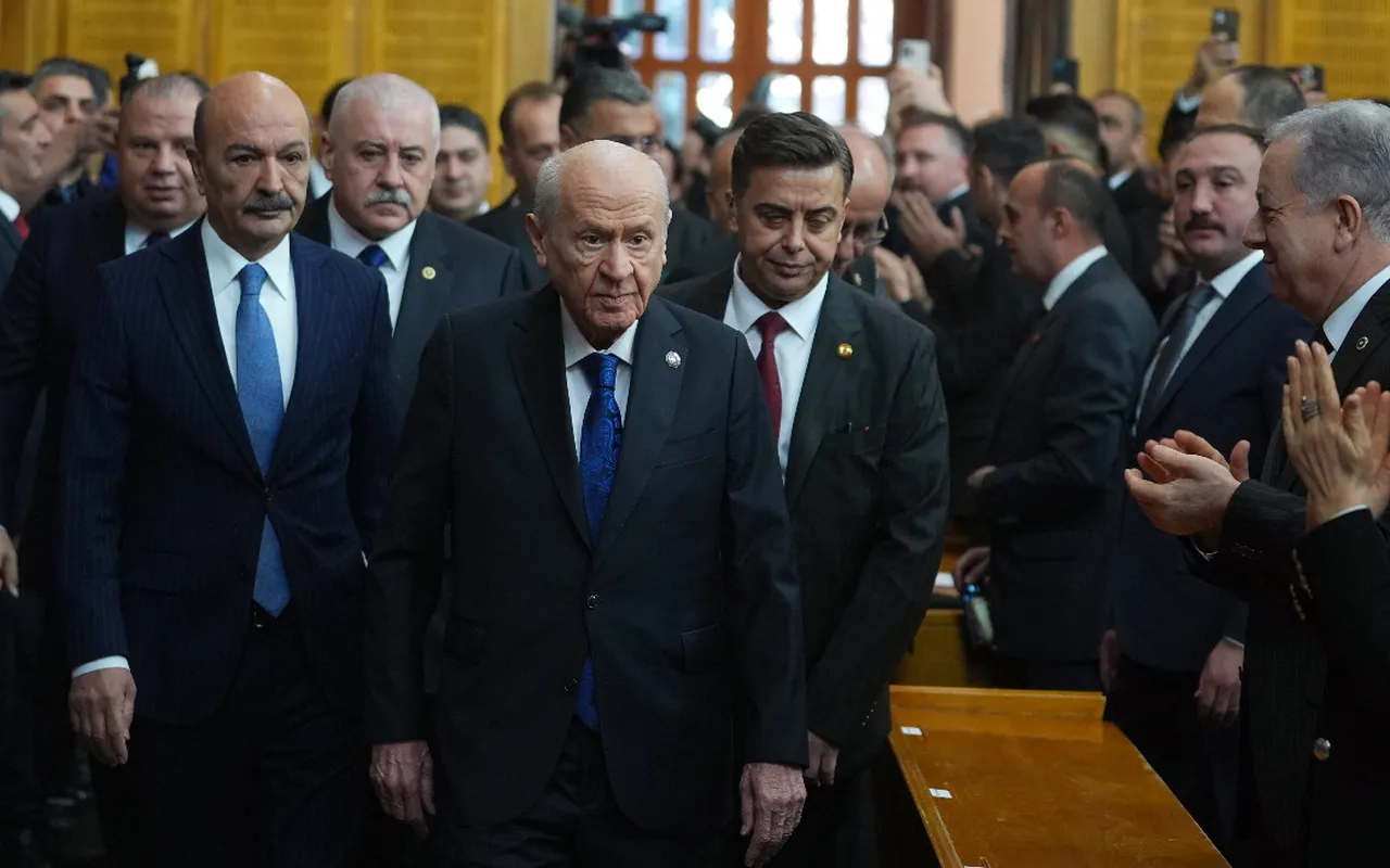 MHP lideri Bahçeliden Venezuela açıklaması: 15 Temmuz ihanetiyle benzerliği dikkat çekici