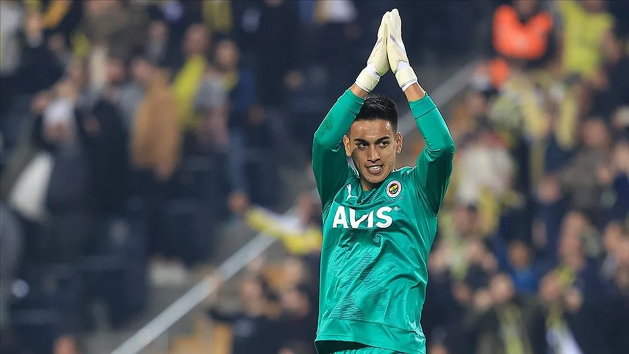 İrfan Can Eğribayat