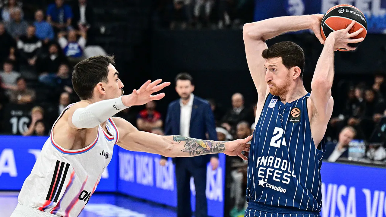 Anadolu Efes'in EuroLeague'deki kötü gidişatı sürdü