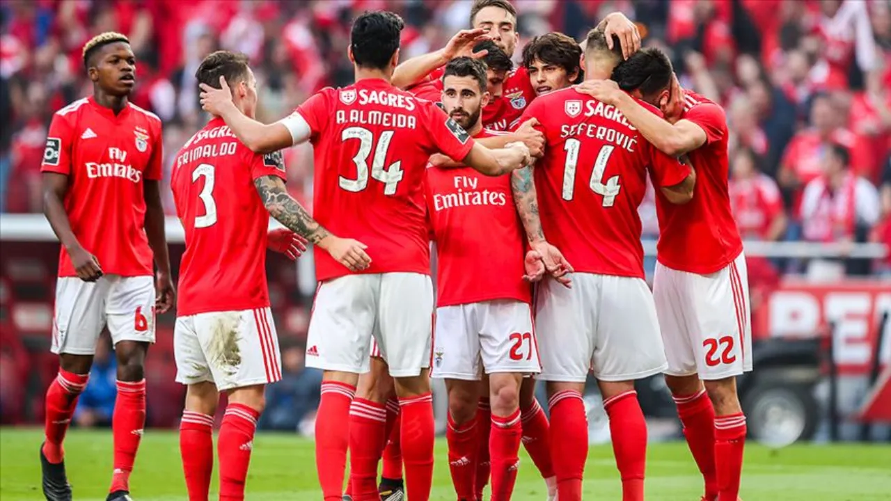 Benfica-Sporting Braga maçı hangi kanalda, saat kaçta? Portekiz Lig Kupası Yarı Final canlı yayınlanacak!