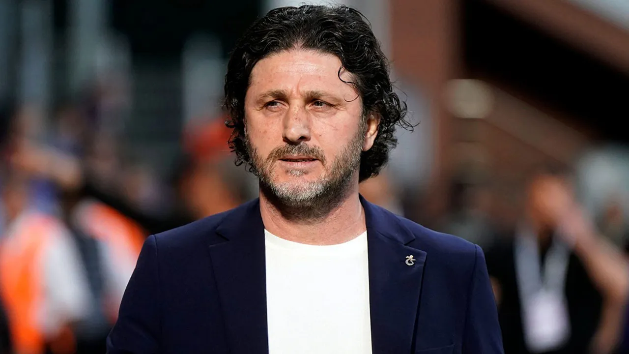 Fatih Tekke daha ne yapsın! Âdeta ‘transfer’ diye bağırdı