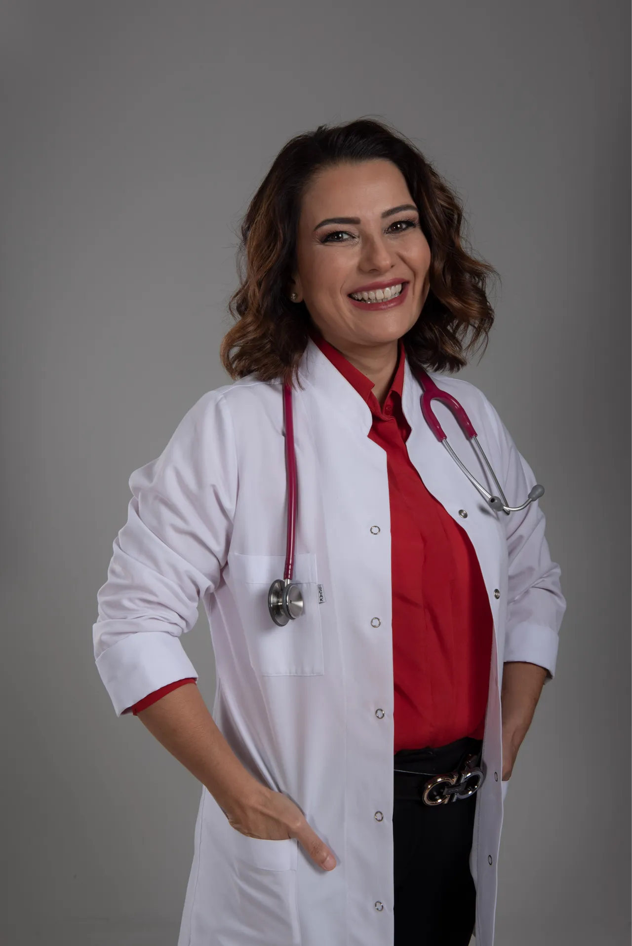 İç Hastalıkları Uzmanı Dr. Ayça Kaya