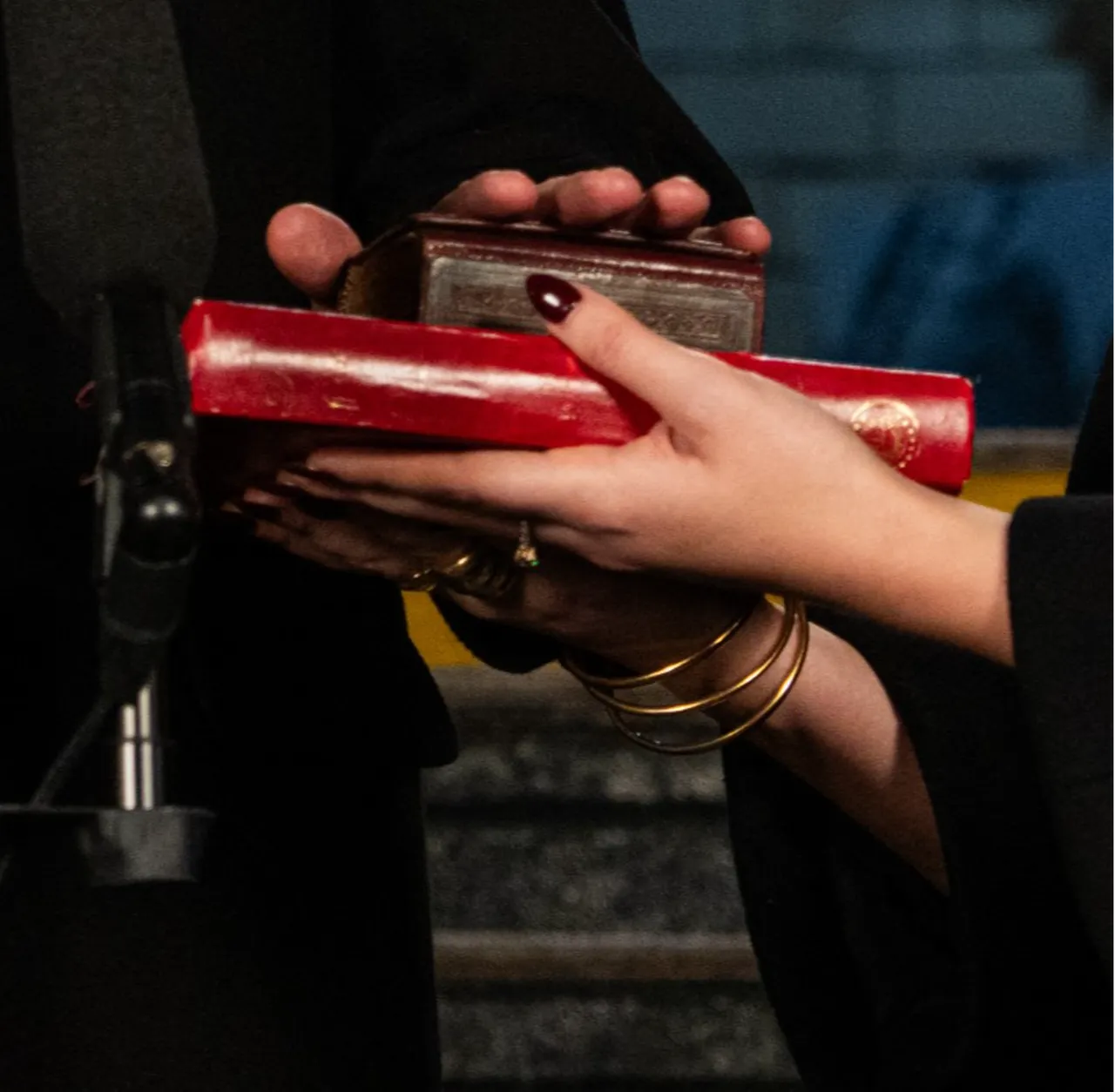 Mamdani, Yeni dönemin bir parçası diyerek açıkladı! Yemin için el bastığı Kuran-ı Kerim Osmanlı dönemine ait çıktı