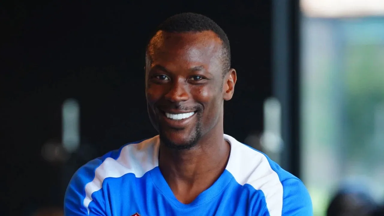 Mame Thiam yeni takımına imzayı attı