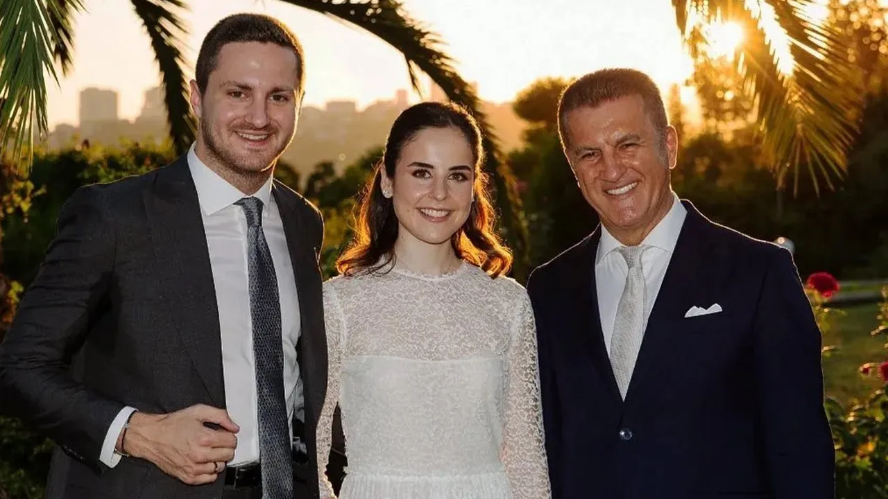 Revna Sarıgül içini döktü! Boşanma sürecindeki eşi Ömer Sarıgül’e sert suçlamalar