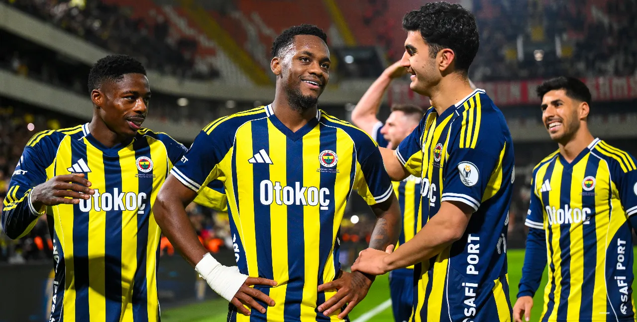 Usta kalemler Fenerbahçe-Samsunspor maçını değerlendirdi: Musaba sanki 40 yıllık Fenerbahçeli gibiydi