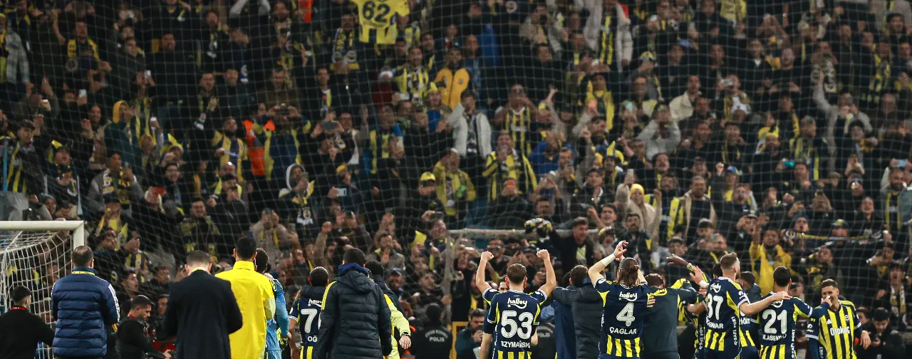 Usta kalemler Fenerbahçe-Samsunspor maçını değerlendirdi: Musaba sanki 40 yıllık Fenerbahçeli gibiydi