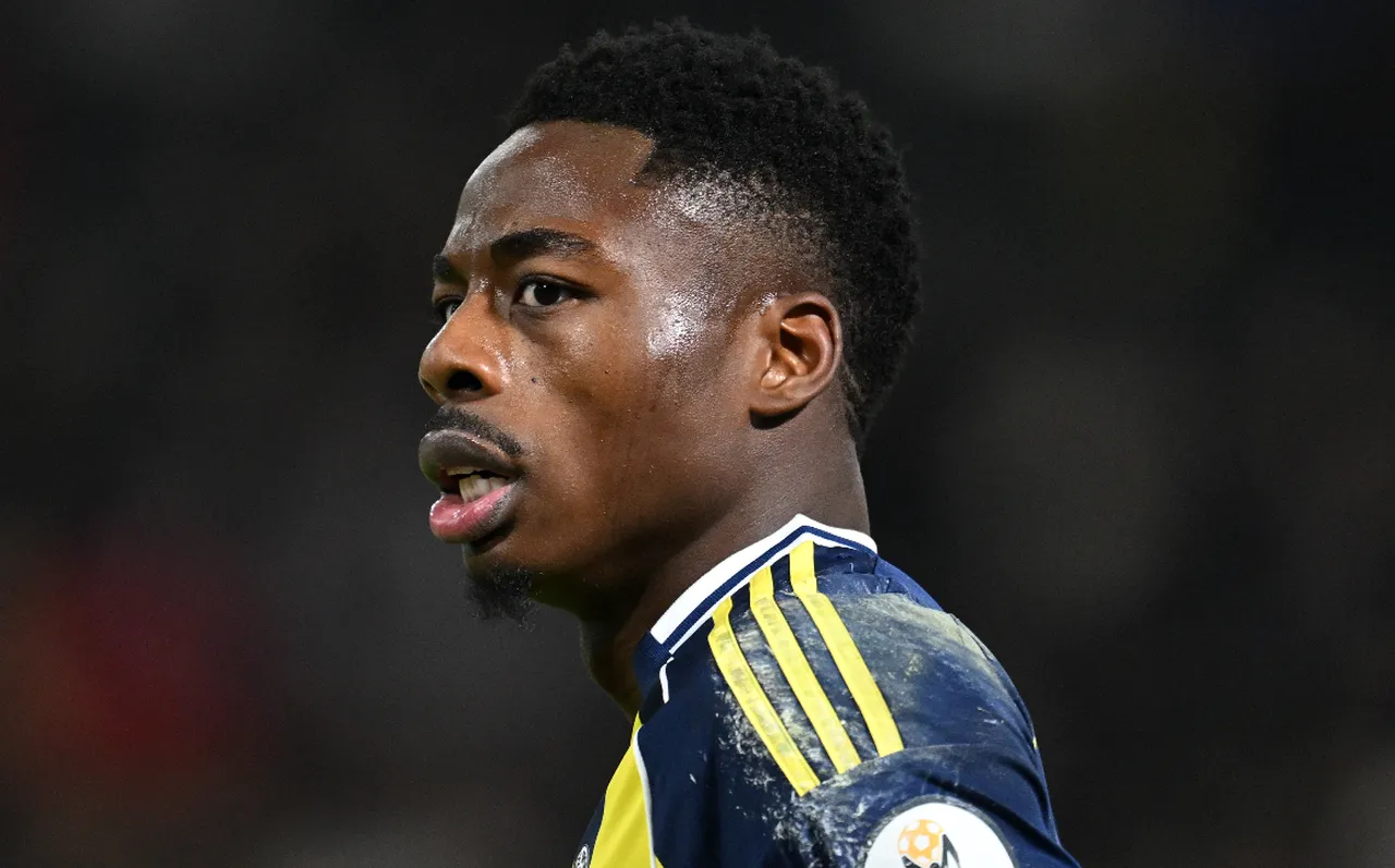 Usta kalemler Fenerbahçe-Samsunspor maçını değerlendirdi: Musaba sanki 40 yıllık Fenerbahçeli gibiydi