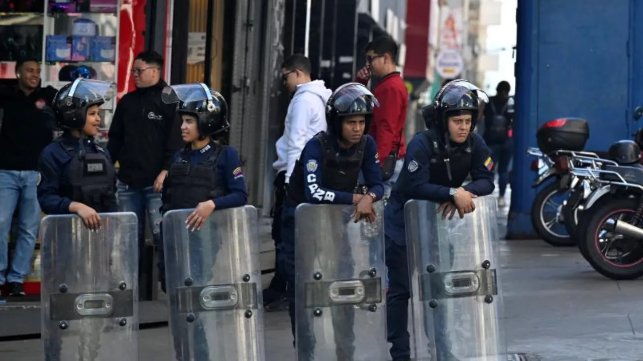 Venezuela’da yabancı gazeteciler gözaltına alındı