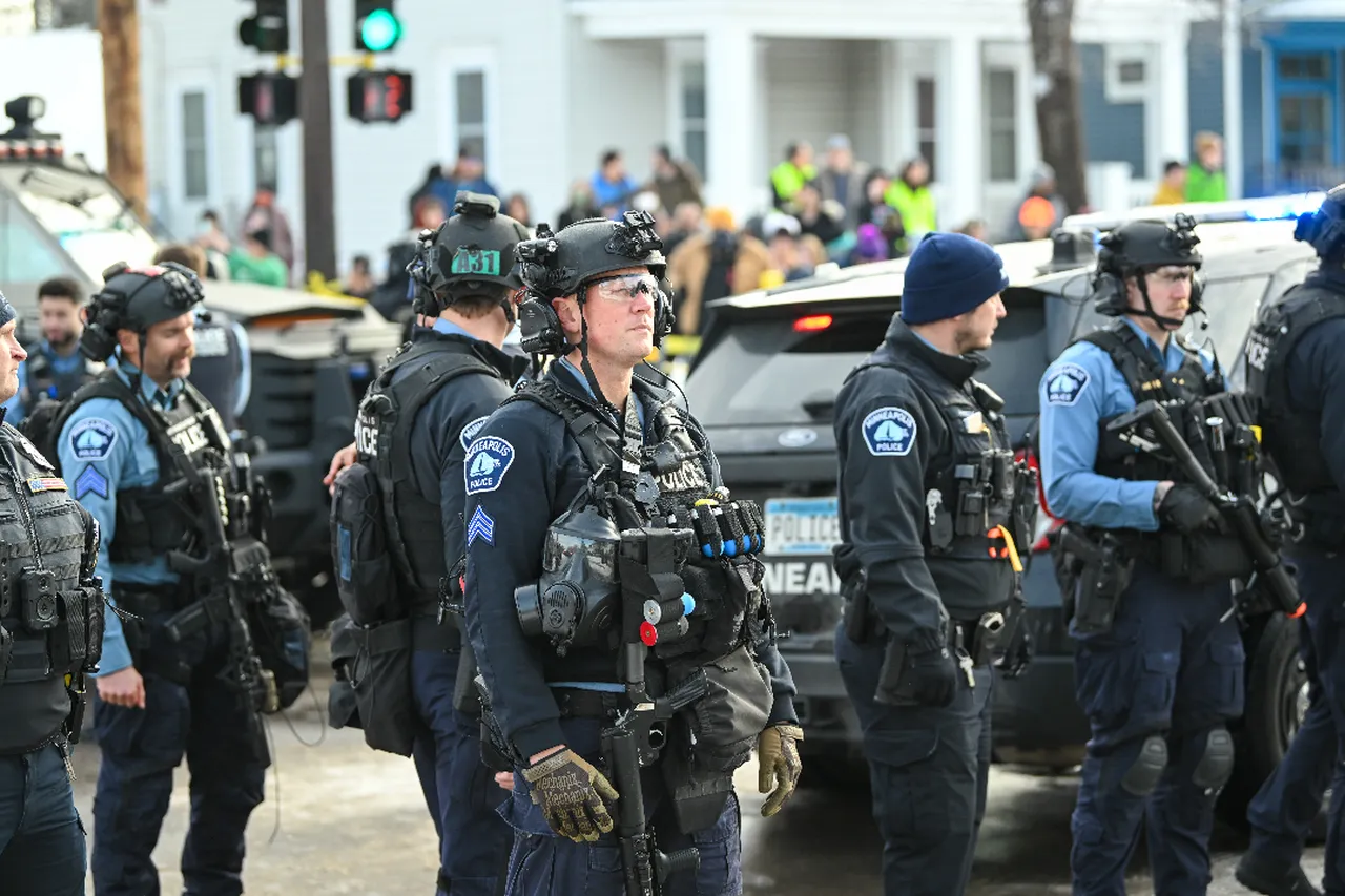ABDnin konuştuğu olay! Göçmenlik Dairesi ajanları bir kadını vurarak öldürdü