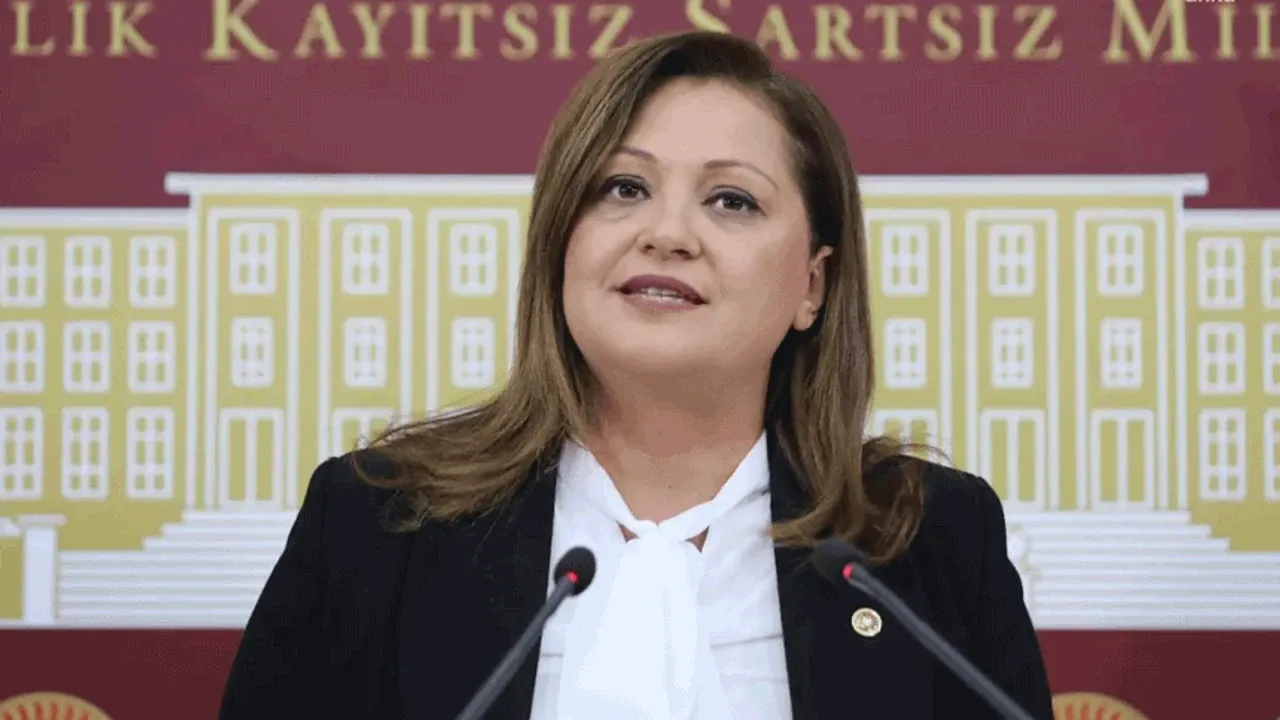 Afyon Büyükşehir Belediyesi Başkanı Burcu Köksal