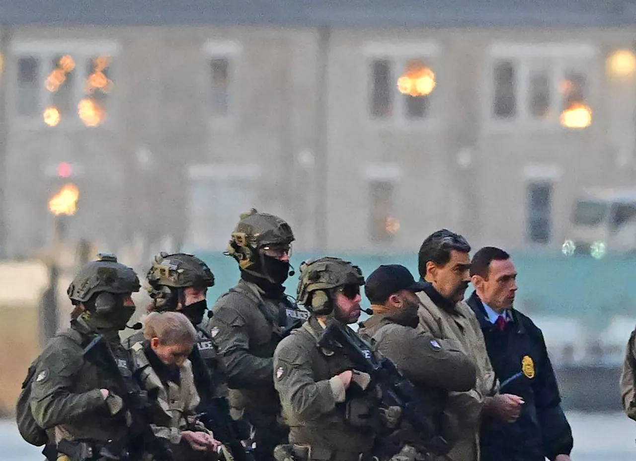 Cilia Flores: Maduroyu hem mağrur hem mağdur eden kadın