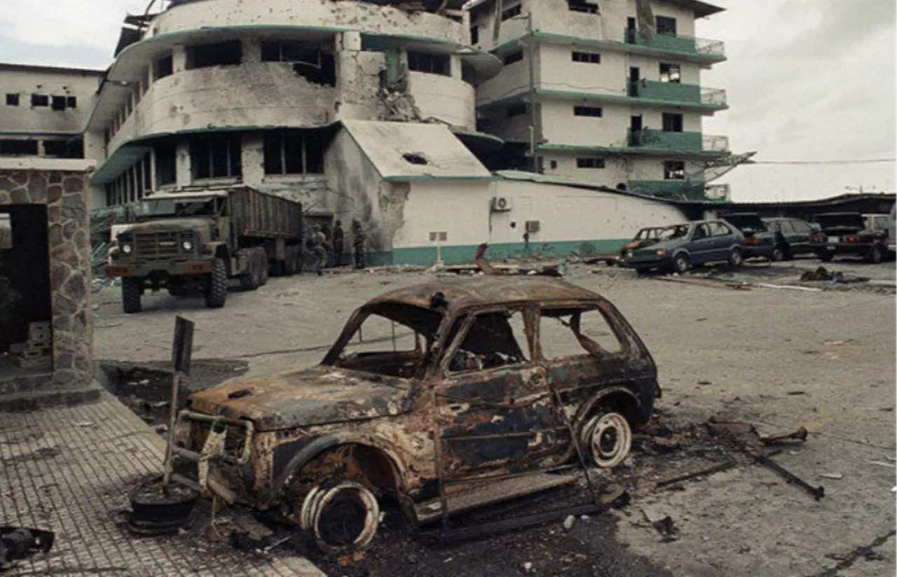 Panama işgalinde sivil alanlardaki bombardıman