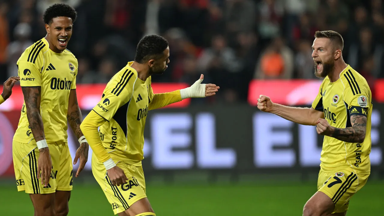 Fenerbahçe'de 5 yıldızla yollar ayrılıyor!