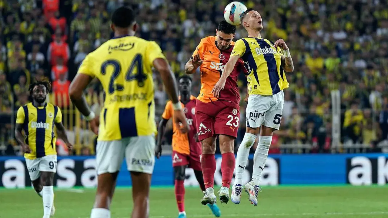 Galatasaray-Fenerbahçe derbisinin hakemi belli oldu