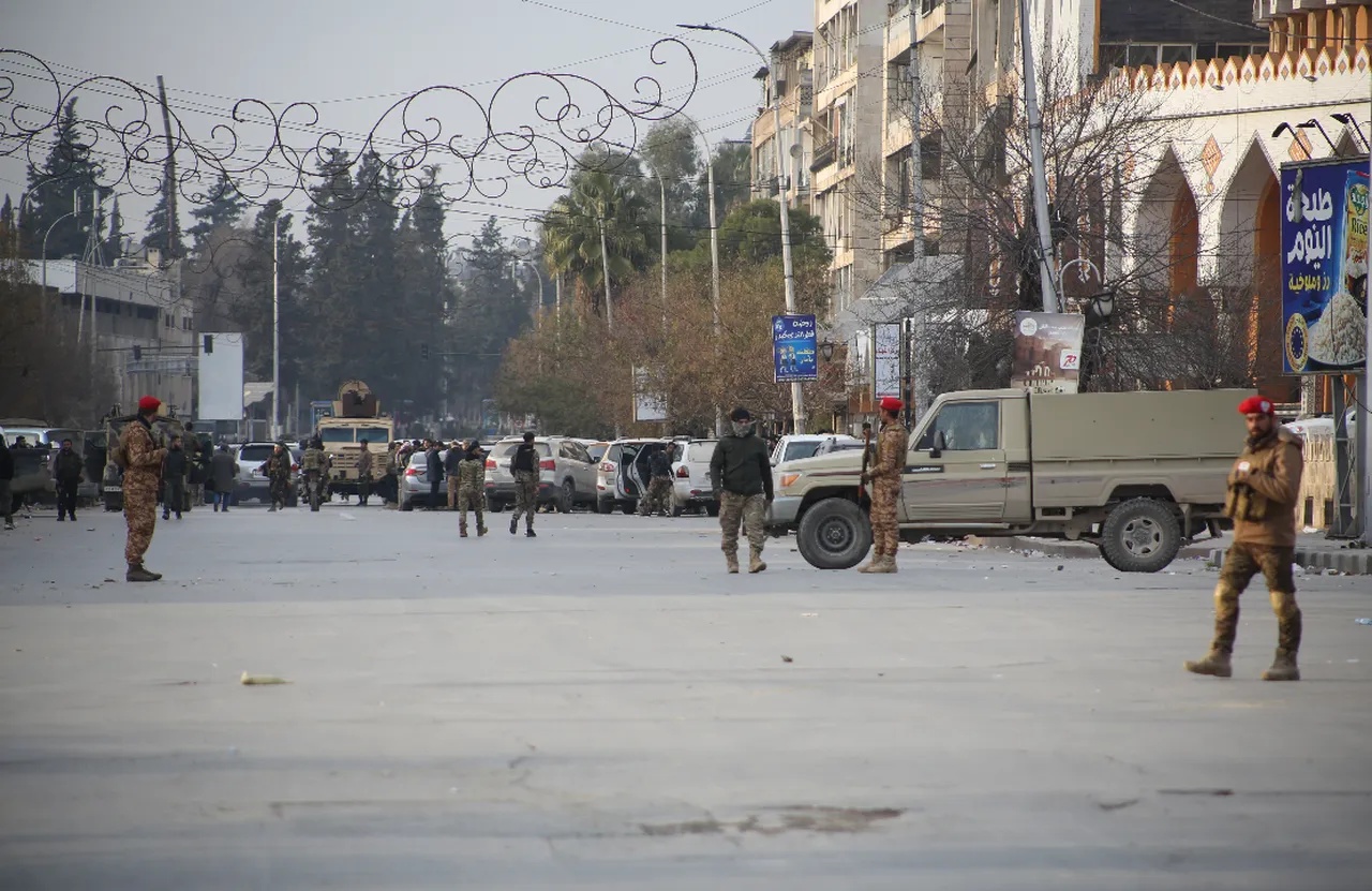 Halep'te gerginlik sürüyor! Suriye Ordusu, YPG'yi 3 noktada vuruyor