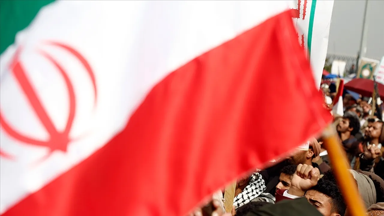 İran'dan gerilim tırmanıyor! Trump'tan Tahran'a bir tehdit daha