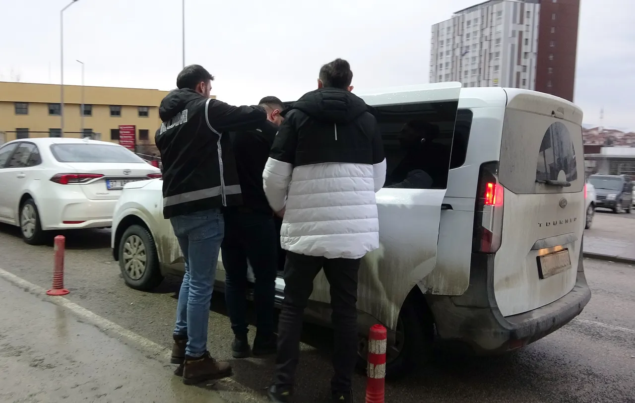 Kastamonu’da intihar notu zincirleme operasyon başlattı! Çok sayıda kişi tutuklandı