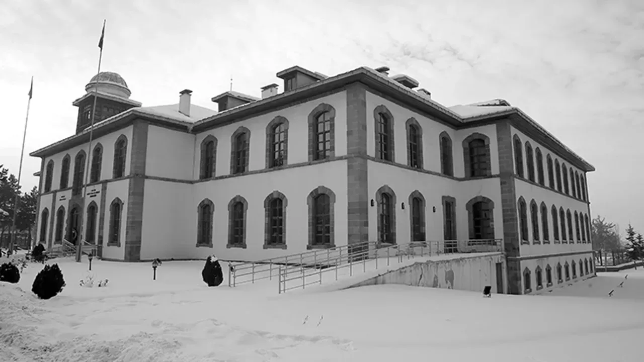 6 SANİYE İÇİNDE ÇÖKEBİLİR!