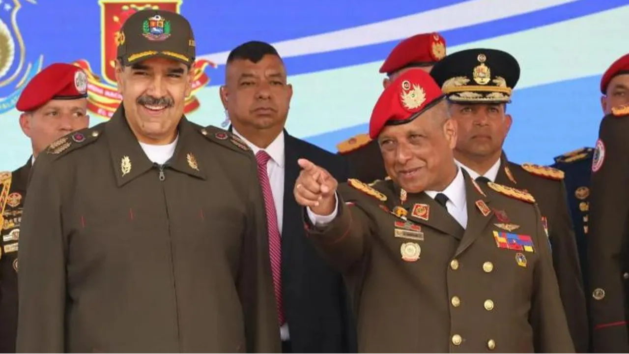 Venezuelada Maduro operasyonu! Tümgeneral görevden alındı