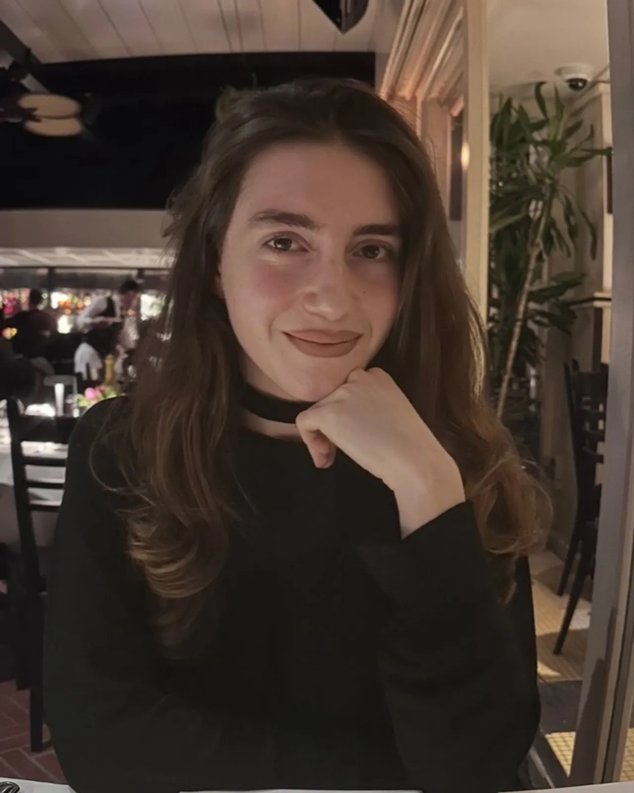 Esra Dermancıoğlu’nun kızı Refia görenleri şaşkına çevirdi! Herkes aynı yorumu yaptı