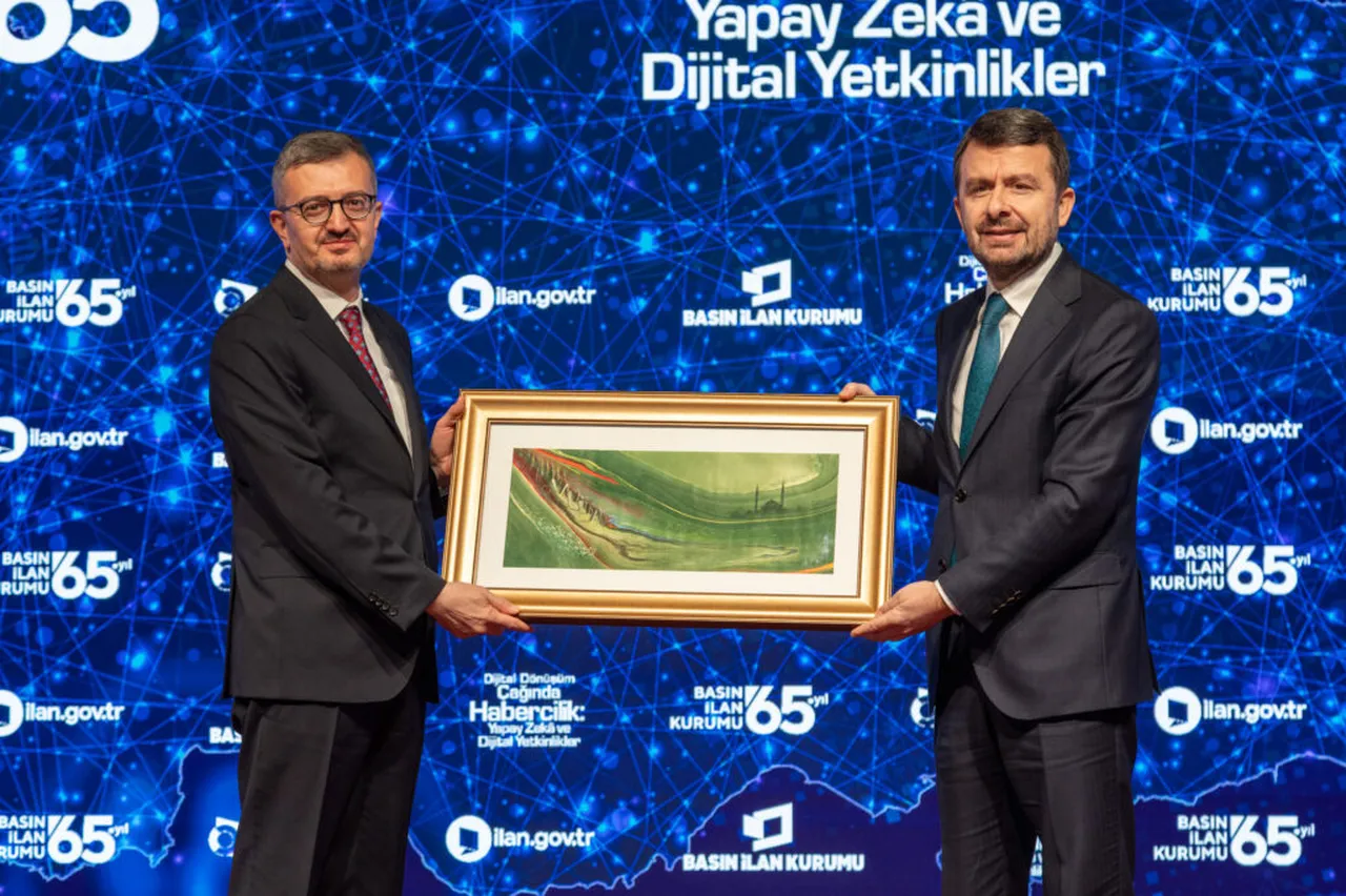 İletişim Başkanı Burhanettin Duran basın mensuplarına seslendi: Sorumluluğu yapay zekaya bırakamayız