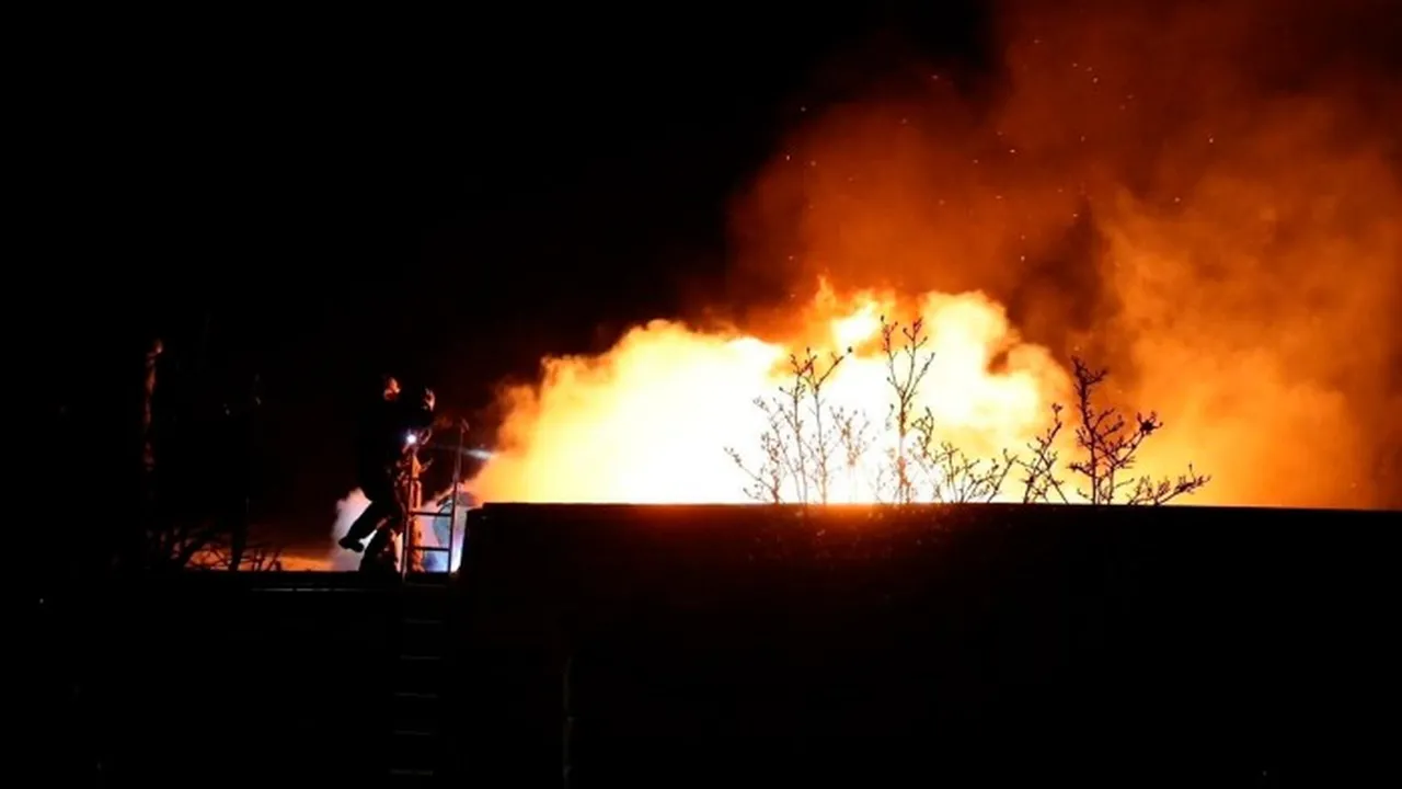 Putinin korkutan silahı: Sesten 10 kat daha hızlı Oreshnik füzesi AB sınırını vurdu