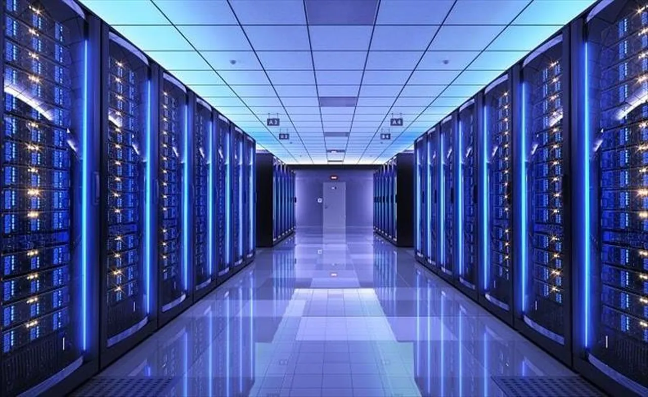 Ünlü milyarder Musktan dev yatırım! Dünyanın en büyük süper bilgisayarını çalıştıracak