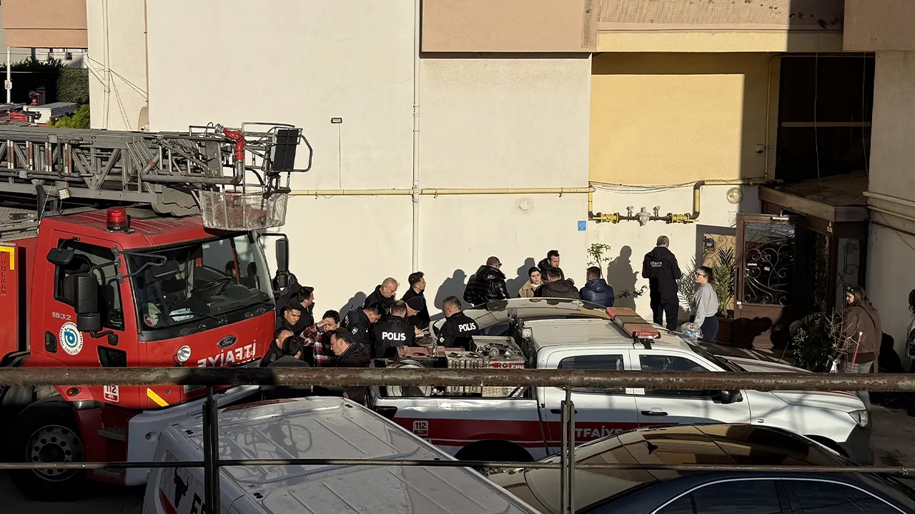 Yangın ihbarı cinayeti ortaya çıkardı! CHPli ismin annesi bıçaklanarak öldürüldü