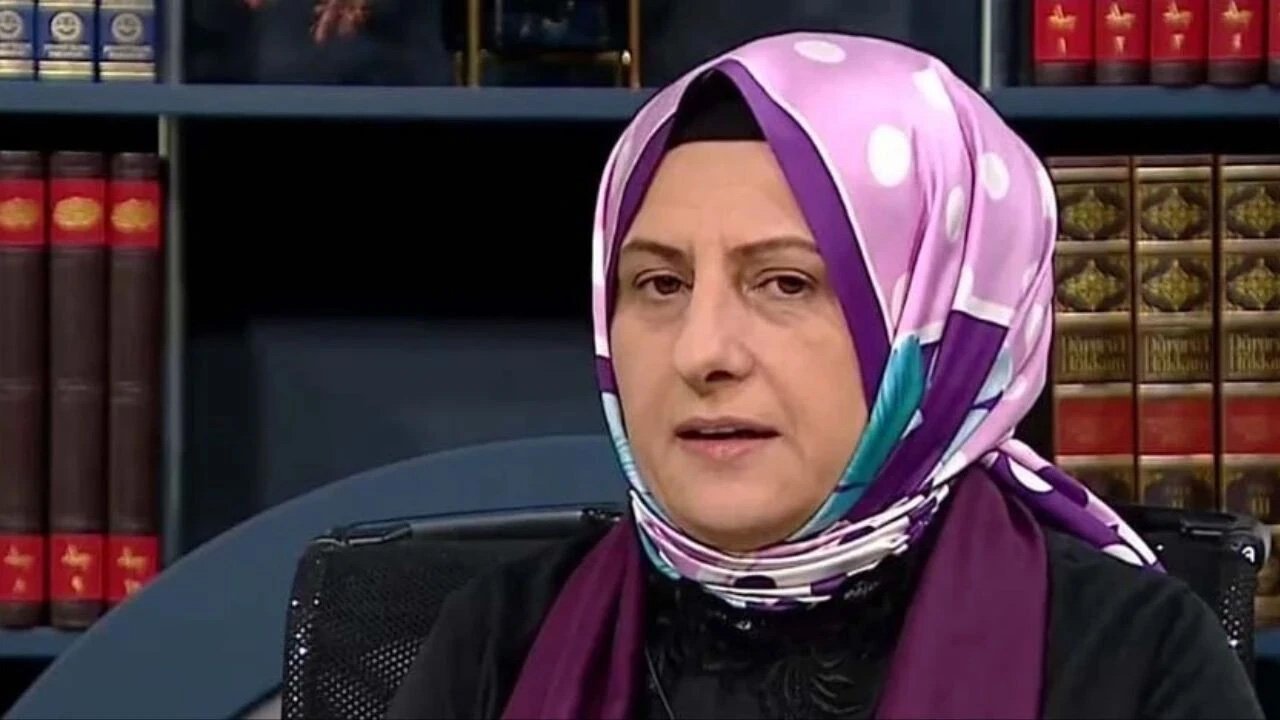 AK Parti’de yeni atama! Fatma Betül Sayan Kaya'nın yerine gelen isim belli oldu